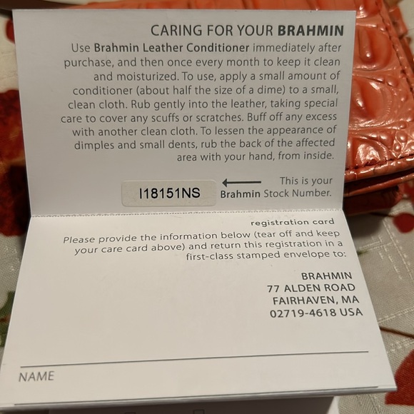 COPY - 🇺🇸Brahmin Mini Wallet🇺🇸 - Picture 6 of 12